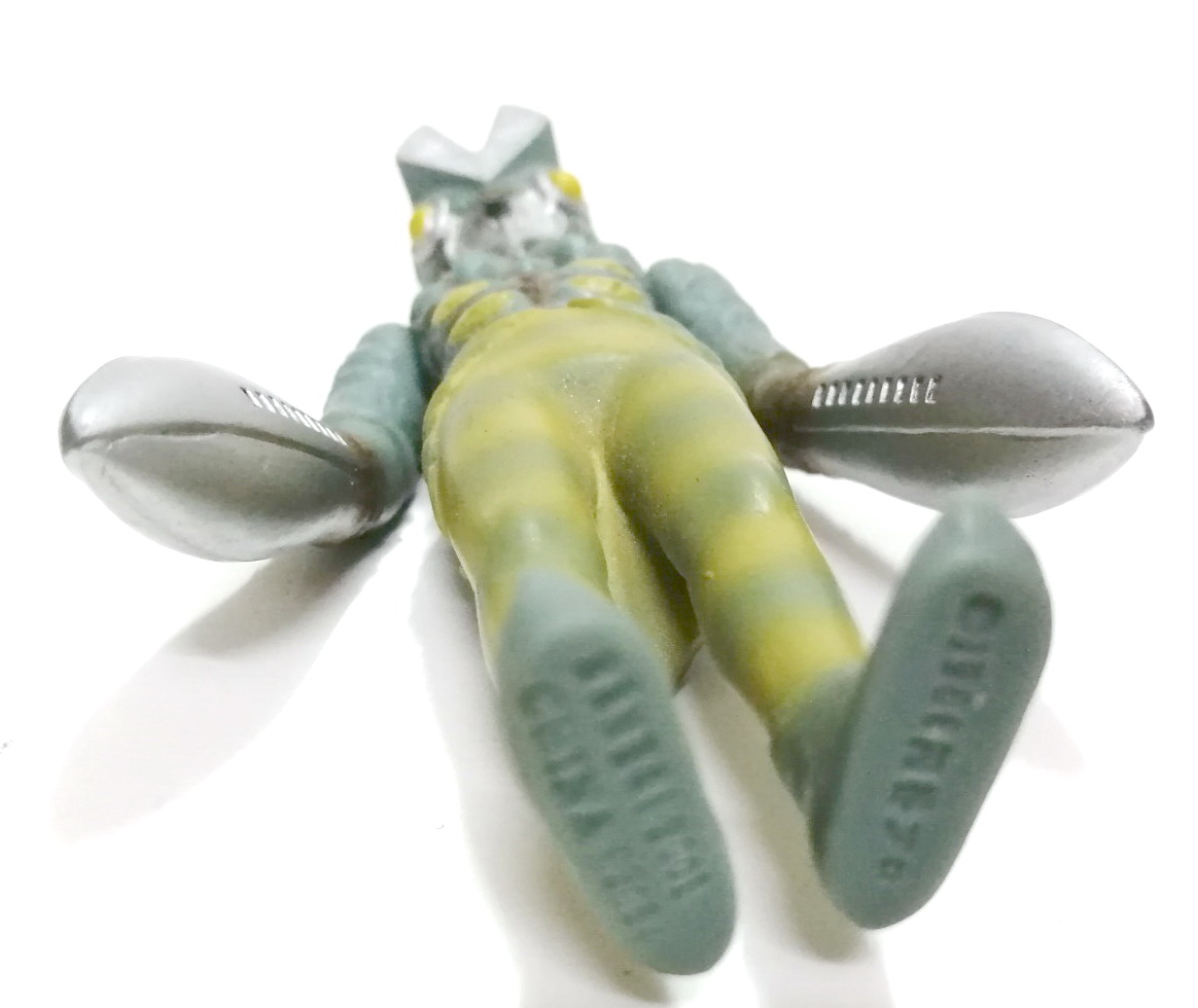 ซอฟ5นิ้ว มนุษย์ดาวบัลตั้น มนุษย์ดาวบัลตั้น เป็นศัตรูของอุลตร้าแมนคนแรก ตัวนี้อยู่ในภาพยนตร์อุลตร้าแมนคนแรก ของแท้ Bandai ปี2001 งานเก่าเก็บสภาพดี