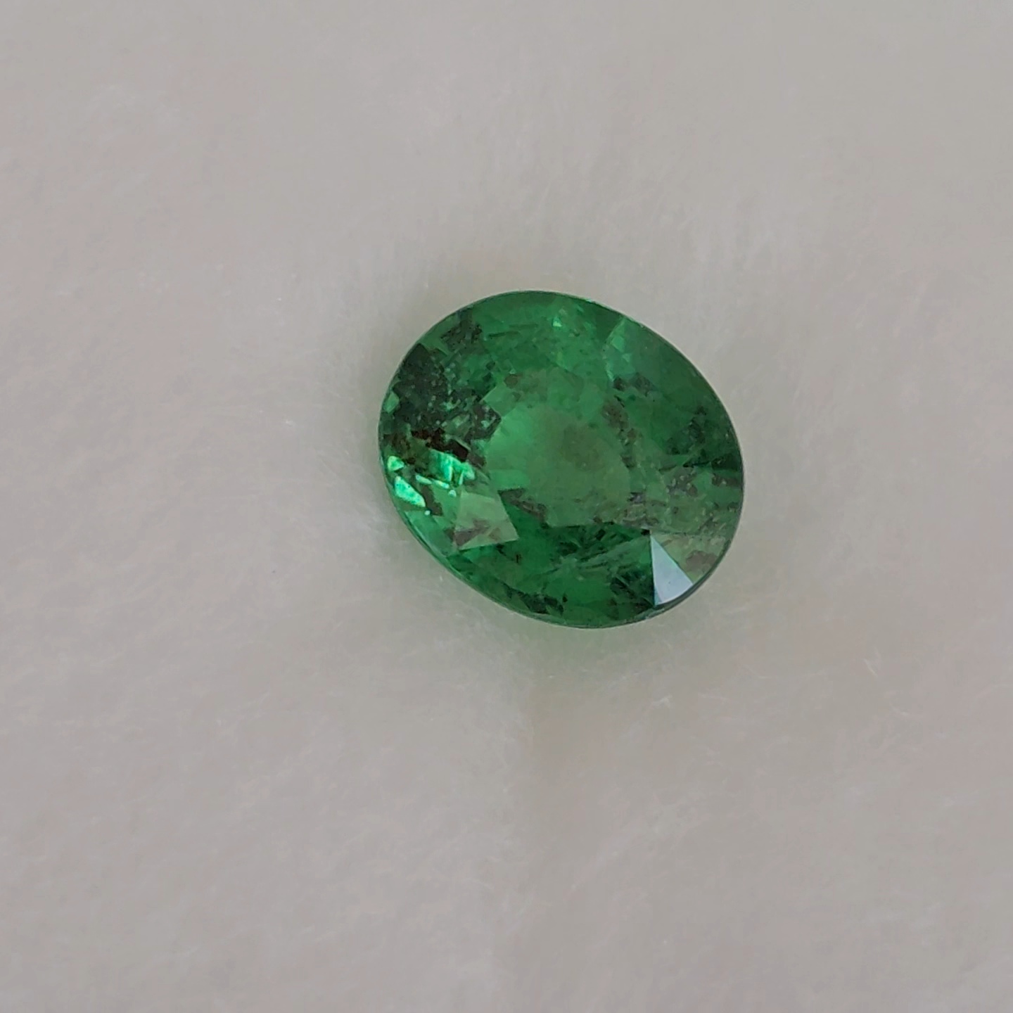 พลอย ซาโวไรท์ Tsavorite Garnet 1.06 กะรัต (Cts.) ดิบ Unheated พร้อมใบเซอร์ อัญมณีมงคลประจําวันเกิด เครื่องประดับพลอย