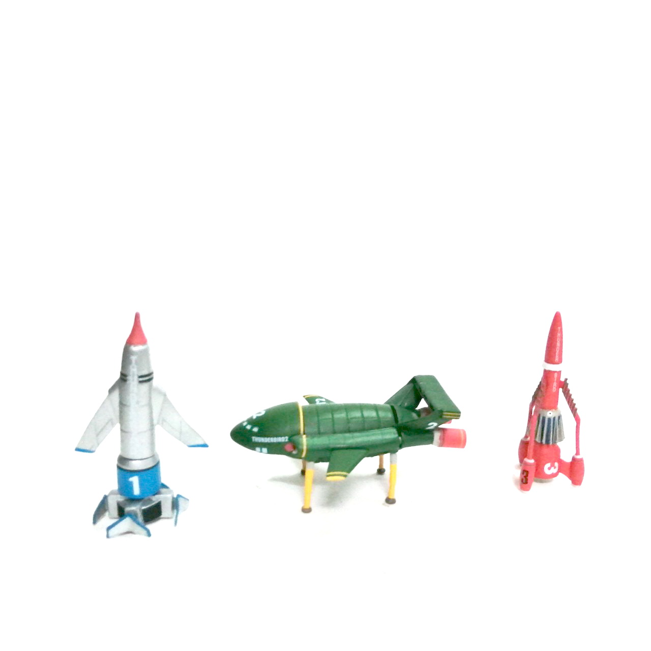 ฟิกเกอร์ ยางตัน ขนาดตามรูป ยานธันเดอร์เบิร์ด 1(สีเงิน),ธันเดอร์เบิร์ด2(สีเขียว)และธันเดอร์เบิร์ด3(สีแดง) จากเรื่อง วิหคสายฟ้า สภาพดี มีรอยบ้าง