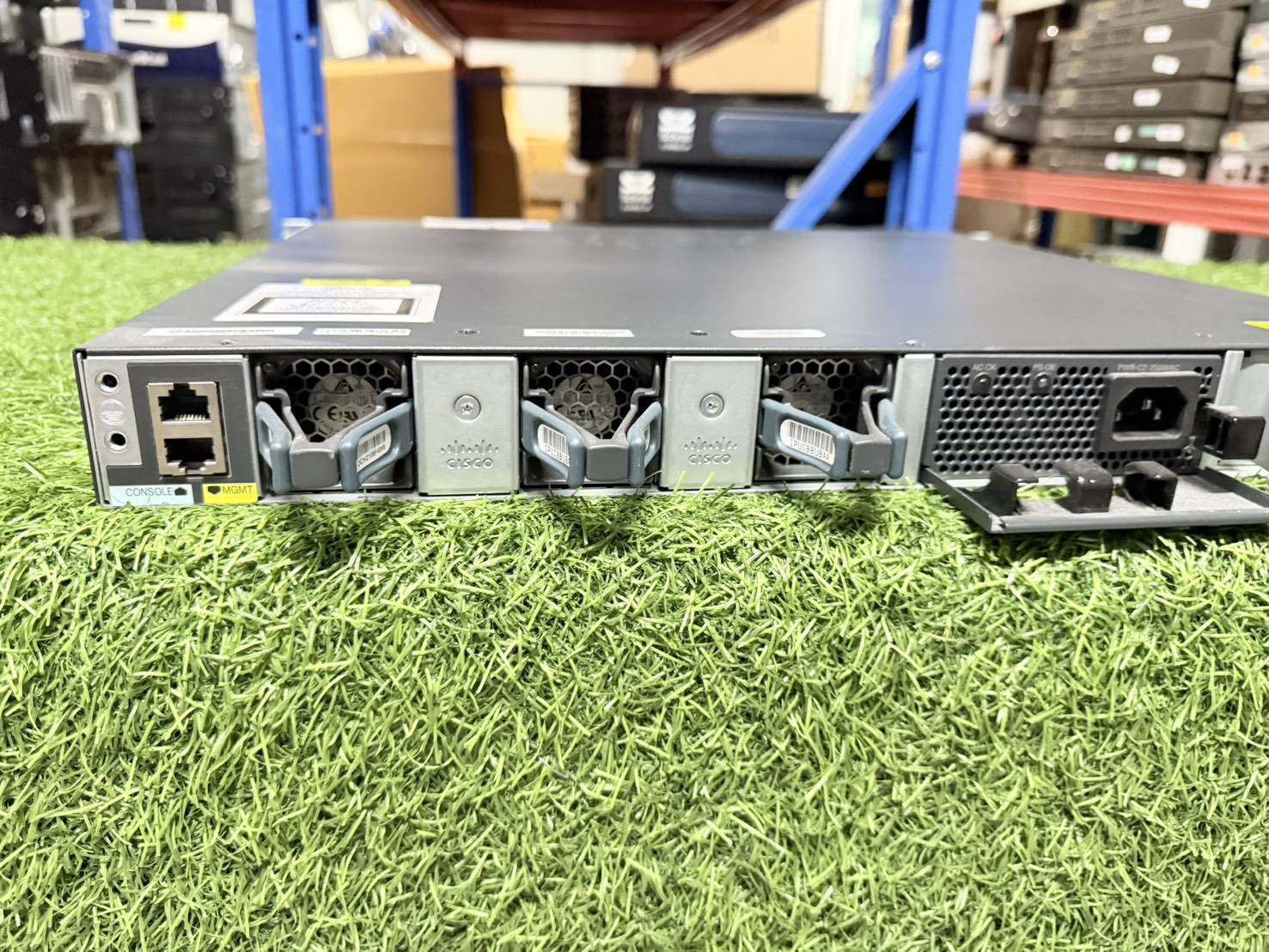 Switch Cisco 3650 48 2x10 48Port ( WS-C3650-48TD-E)