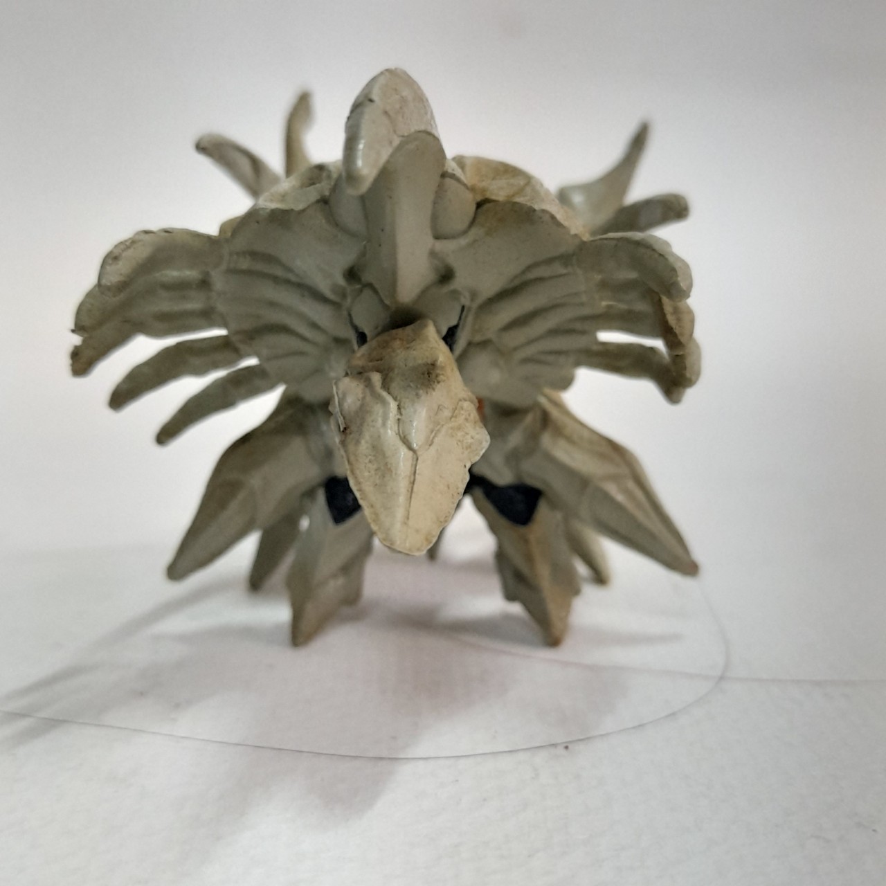 มีหลายภาพ,กาชาปอง 3 นิ้ว ขนาดตามรูป สัตว์ประหลาด ลีเจี้ยน จาก กาเมร่า มือสองสภาพดี หายากไม่พบบ่อย