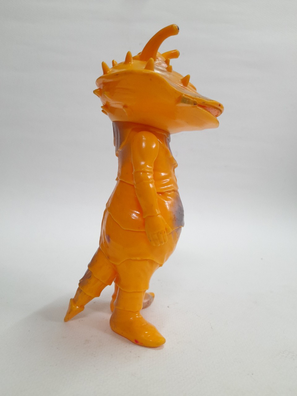 ซอฟ 6.5-7 นิ้ว คาเนก้อน จากอุลตร้าคิว มือสอง สภาพดี มีรอยบ้าง มีปั๊มใต้เท้า