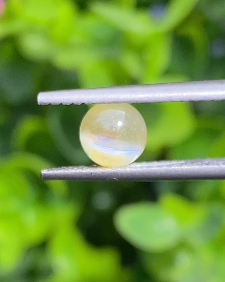 พลอย ตาแมว คริโซเบริล Cat eye Chrysoberyl 1.00 กะรัต (Cts.) พลอยแท้ อัญมณีมงคลประจําวันเกิด เครื่องประดับพลอย