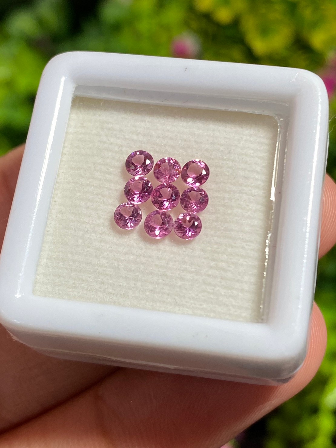 พลอย ทัวร์มาลีน Tourmaline 1.00 กะรัต (Cts.) 9 เม็ด พลอยแท้ อัญมณีมงคลประจําวันเกิด เครื่องประดับพลอย