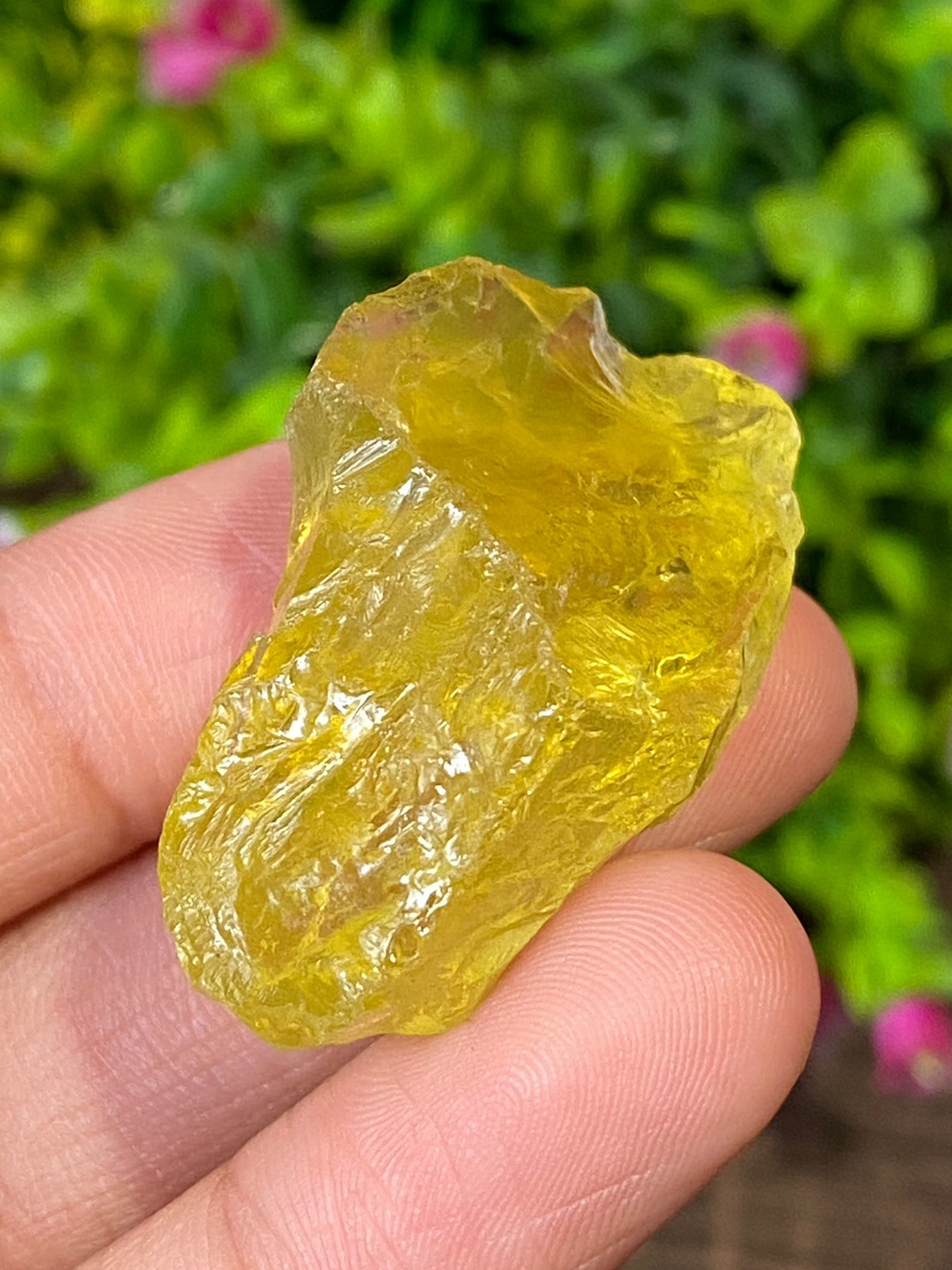 ก้อน เลมอนควอตซ์ Lemon Quartz Rough 102.12 กะรัต (Cts.) พลอยแท้ อัญมณีมงคลประจําวันเกิด เครื่องประดับพลอย