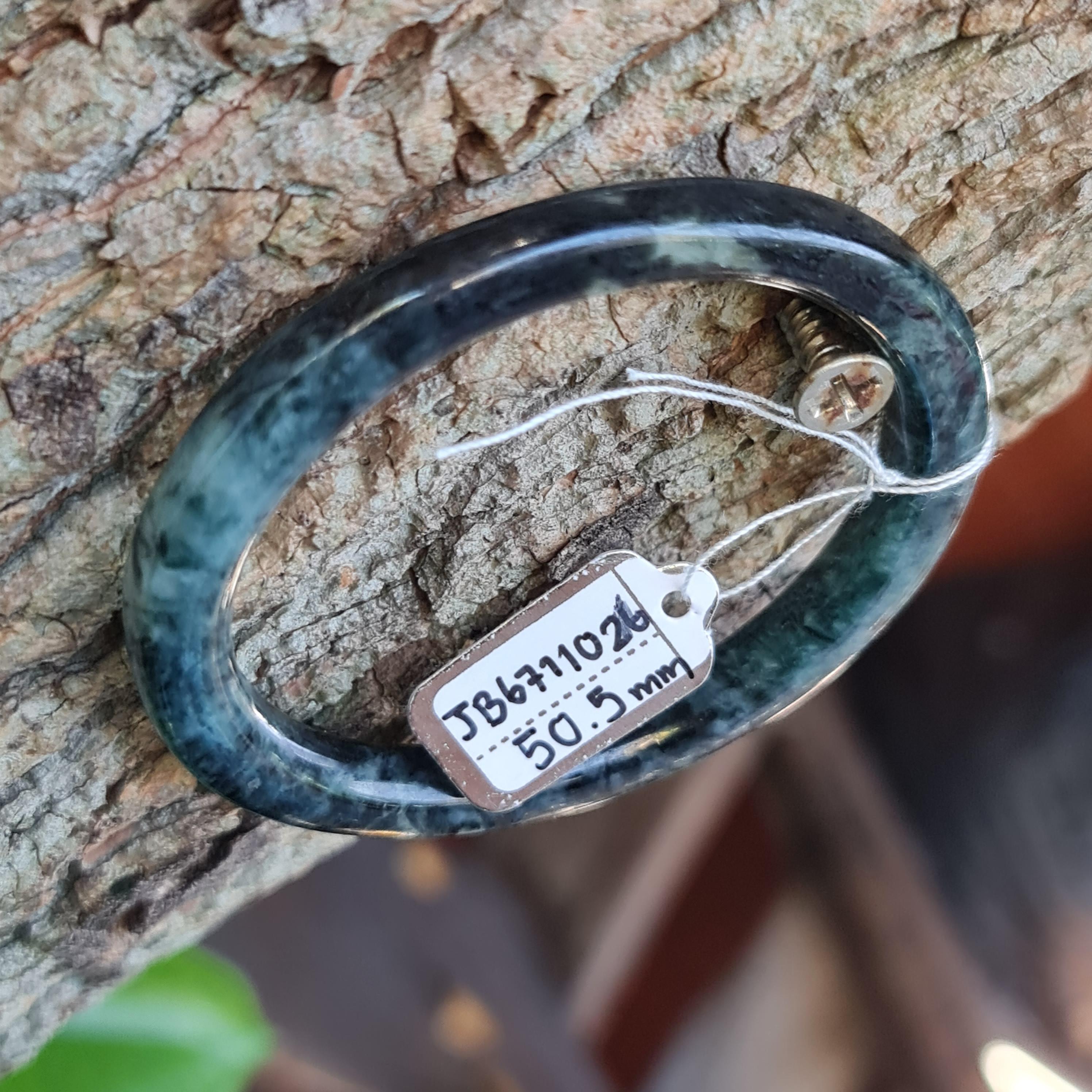 JB6711026 หยก พม่า แท้ Jade กำไลหยก (Jadeite bracelet) พม่า (Myanmar) 50.5 มม.