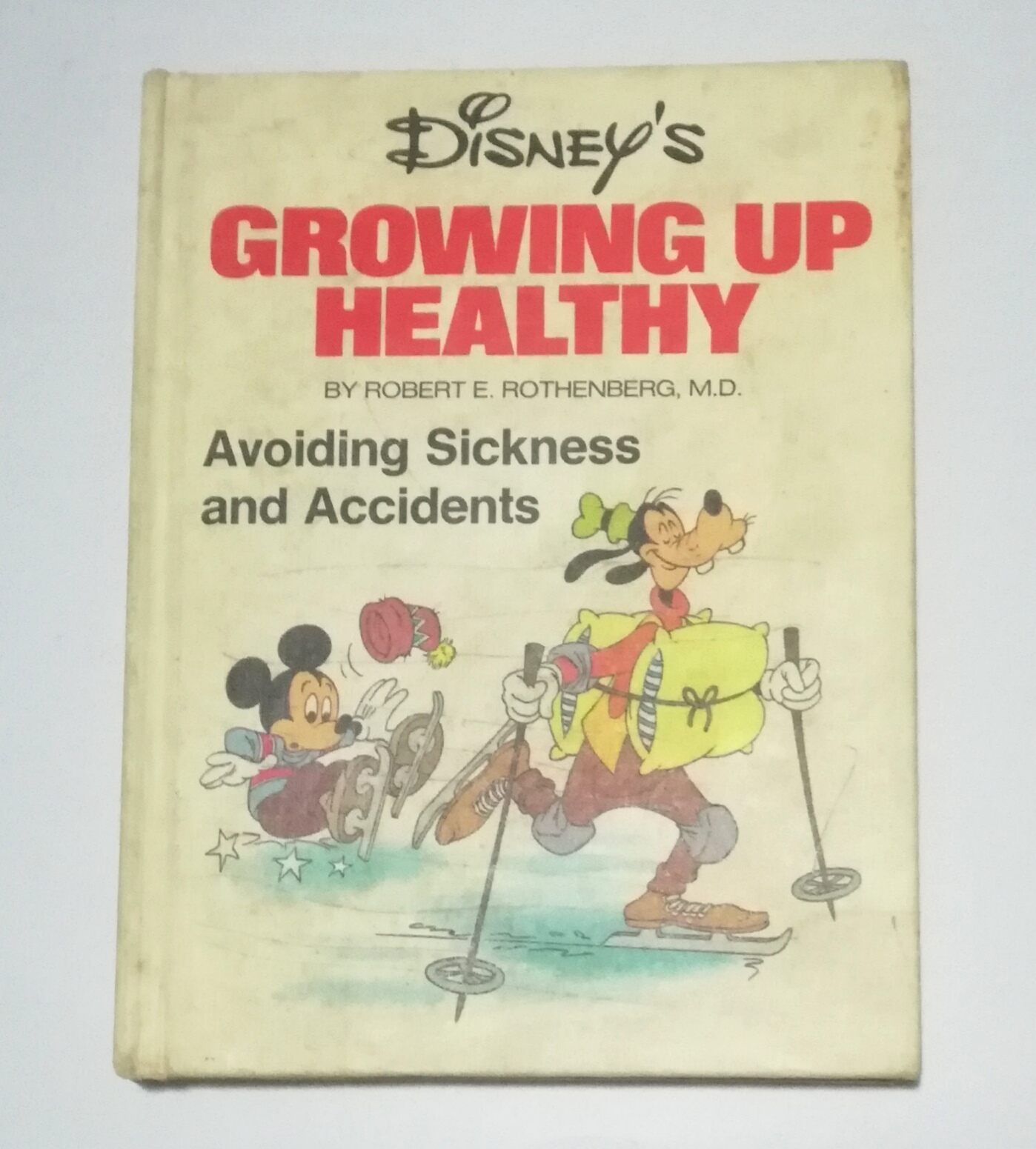 หนังสือภาษาอังกฤษ ภาพการ์ตูนวอลท์ ดิสนีย์ Walt Disney 's Growing Up Healthy, Avoiding Sickness and Accidents by Robert E. Rothenberg, M.D, มีตำหนิ โปรดตรวจสอบทุกภาพ