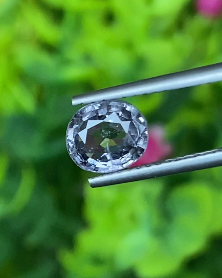 พลอย สปิเนล Spinel 1.42 กะรัต (Cts.) ดิบ Unheated พลอยแท้ อัญมณีมงคลประจําวันเกิด เครื่องประดับพลอย