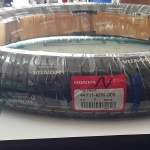 ยางนอกล้อหน้า TA200 (แพนท้อม)IRC เบอร์ 90/90-17