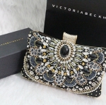พร้อมส่ง Evening Clutch กระเป๋าออกงาน สีดำ แต่งเลื่อม และมุก สุดหรู พร้อมสายโซ่สะพายสั้น/ยาว ทรงสี่เหลี่ยม สำเนา