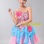 พร้อมเช่า ชุดแฟนซี ชุดราตรีสั้น เกาะอก ปักเลื่อมช่วงอก กระโปรงแต่งดอก สวยงาม