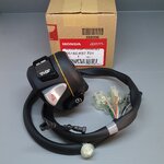 ชุดสวิทช์แฮนด์ด้านขวา PCX150J(ปี18)