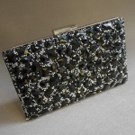 Pre-order กระเป๋าออกงาน Evening Clutch ทรงเหลี่ยม อัดคริสตัล สวยหรู พร้อมสายสะพาย