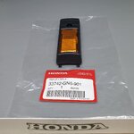 ทับทิมสะท้อนแสงบังโคลนหน้าด้านซ้าย ดรีมC100(คุรุ)