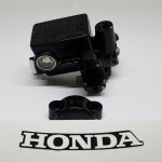 ชุดแม่ปั๊มดีสเบรคบน โซนิค125M,C