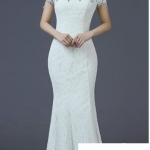 พร้อมส่ง ชุดราตรียาว แบบปาดไหล่เซ็กซี่ เข้ารูป ทรงหางปลา สีขาว ผ้าลูกไม้ แต่งเลื่อมสุดหรู (เชือกผูกหลัง)