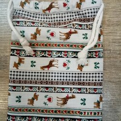 กระเป๋าหูรูด GSK SHOP กิ๊ฟช้อบถูกใจ สนใจกดสั่งซื้อเลย