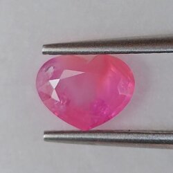 พลอย ชมพู พิ้ง แซฟไฟร์ Pink Sapphire 1.32 กะรัต (Cts.) พลอยแท้ อัญมณีมงคลประจําวันเกิด เครื่องประดับพลอย