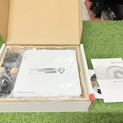 Hikvision Digital Video Recorder DS-7104HGHI-F1 มี 12 ตัว