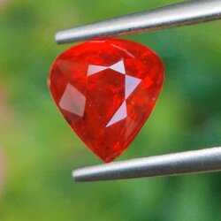 พลอย ทับทิม ซองเจีย Songea Ruby Sapphire 2.06 กะรัต (Cts.) พร้อมใบเซอร์ (With Certificate) พลอยแท้ อัญมณีมงคลประจําวันเกิด เครื่องประดับพลอย