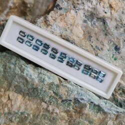 พลอย เพทาย Natural Zircon 26 เม็ด 20.60 กะรัต (Cts.) พลอยแท้ อัญมณีมงคลประจําวันเกิด เครื่องประดับพลอย