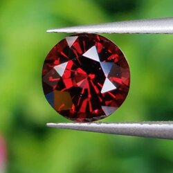 พลอย สปิเนล (Spinel) 1.18 กะรัต (Cts.) ดิบ (Unheated) พลอยแท้ อัญมณีมงคลประจําวันเกิด เครื่องประดับพลอย