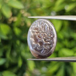 เปลือกหอยมุก แกะสลัก Pearl Shell Carved 3.72 กะรัต (Cts.)