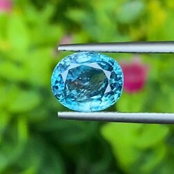 พลอย เพทาย Natural Zircon 4.14 กะรัต (Cts.) พลอยแท้อัญมณีมงคล ประจําวันเกิด เครื่องประดับพลอย