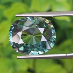 พลอย เพทาย Natural Zircon 11.46 กะรัต (Cts.) พลอยแท้อัญมณีมงคล ประจําวันเกิด เครื่องประดับพลอย