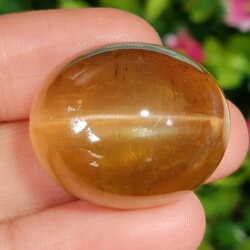 พลอย ตาแมว อะพาไทต์ Cat eye Apatite 118.35 กะรัต (Cts.) พลอยแท้ อัญมณีมงคลประจําวันเกิด เครื่องประดับพลอย