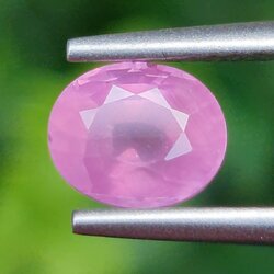 พลอย ชมพู พิ้ง แซฟไฟร์ Pink Sapphire 1.41 กะรัต (Cts.) พลอยแท้ อัญมณีมงคลประจําวันเกิด เครื่องประดับพลอย