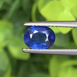 พลอย ไพลิน Blue Sapphire 1.08 กะรัต (Cts.) พลอยแท้ อัญมณีมงคลประจําวันเกิด เครื่องประดับพลอย