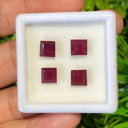 พลอย ทับทิม (Ruby Sapphire) 13.30 กะรัต (Cts.) 4 เม็ด (4 Pcs.) พลอยแท้ อัญมณีมงคลประจําวันเกิด เครื่องประดับพลอย