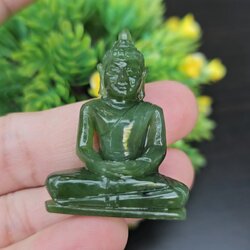 หยกแกะสลัก พระหยกเนฟไฟรต์ (Nephrite jadeite) หน้าตัก 1.28 นิ้ว