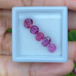 พลอย ทับทิม Ruby sapphire สยาม 5 เม็ด 2.86 กะรัต (Cts.) พลอยแท้ อัญมณีมงคลประจําวันเกิด เครื่องประดับพลอย