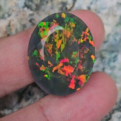 พลอย โอปอล Opal 37.59 กะรัต (Cts.) พลอยแท้ อัญมณีมงคลประจําวันเกิด เครื่องประดับพลอย