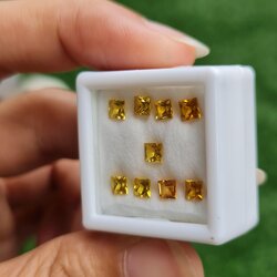 พลอย บุษราคัม yellow sapphire 2.46 กะรัต (Cts.) 9 เม็ด (Pcs.) พลอยแท้ อัญมณีมงคลประจําวันเกิด เครื่องประดับพลอย