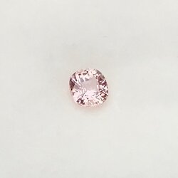 พลอย พัดพารัดชา Padparadscha Sapphire 0.87 กะรัต (Cts.) ดิบ (Unheated) พร้อมใบเซอร์ พลอยแท้ อัญมณีมงคลประจําวันเกิด เครื่องประดับพลอย