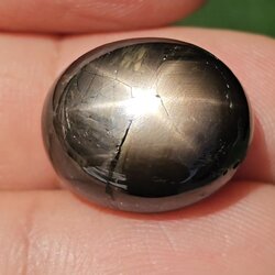 พลอย แบล็ค สตาร์ แซฟไฟร์ Black Star Sapphire 29.49 กะรัต (Cts.) พลอยแท้ อัญมณีมงคลประจําวันเกิด เครื่องประดับพลอย