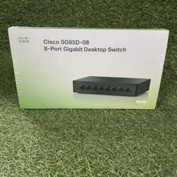 Switch Cisco SG95D-08 8Port + Adapter เป็น Gigabit Switch ความเร็วสูง เหมาะสำหรับบ้านพักอาศัย รองรับ LAN 100/1000Mbps ****ของใหม่