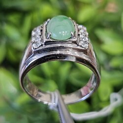 หยก พม่า แท้ Jade แหวนหยก (jadeite Ring) Size 60 ดิบ ไม่ผ่านการปรับปรุง (Type A) พม่า (Myanmar)