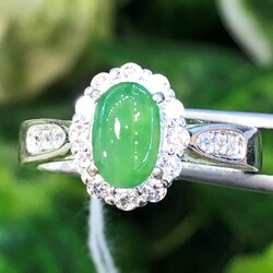 หยก พม่า แท้ Jade แหวนหยก (jadeite Ring) ดิบ (Size) 59 ไม่ผ่านการปรับปรุง (Type A) พม่า (Myanmar)