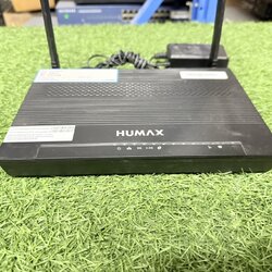 Router HUMAX HV100-02 Roter