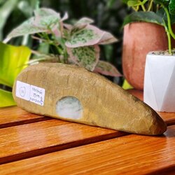 JRN018 ก้อน หยกพม่า ดิบ Burmese Jadeite Rough 1,747 กรัม (Grams.) หยกแท้ อัญมณีมงคลประจําวันเกิด เครื่องประดับหยก