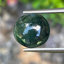 หยกพม่าเจียรนัย (Burmese jade ) 4.22 กะรัต หยกแท้ อัญมณีมงคลประจําวันเกิด เครื่องประดับหยก