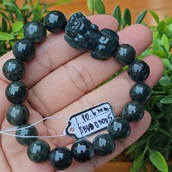 JB6803005 หยก พม่า แท้ Jade กำไล ปี่เซียะ ประคำหยก 10.6 มม. (Jadeite Beads Bracelet) พม่า (Myanmar)