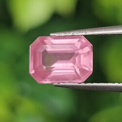 พลอย สปิเนล (Spinel) 1.30 กะรัต (Cts.) พลอยแท้ อัญมณีมงคลประจําวันเกิด เครื่องประดับพลอย