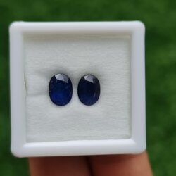พลอย ไพลิน blue sapphire 1.91 กะรัต (Cts.) 2 เม็ด (Pcs.) พลอยแท้ อัญมณีมงคลประจําวันเกิด เครื่องประดับพลอย