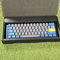 Keyboard Ducky One 2 Mini RGB Keyboard มี 40 ตัว