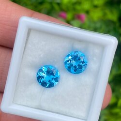 พลอย บลู โทแพซ Blue Topaz 2 เม็ด 3.05 กะรัต พลอยแท้ อัญมณีมงคลประจําวันเกิด เครื่องประดับพลอย